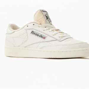 Reebok White & Black Club C 85 Vintage Shoes